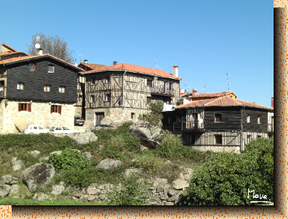 Casas en La Alberca a la entrada del pueblo. Arquitectura tpica de la Sierra de Francia